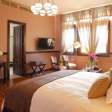 Hotel Boutique Castillo Rojo Santiago Eksteriør bilde